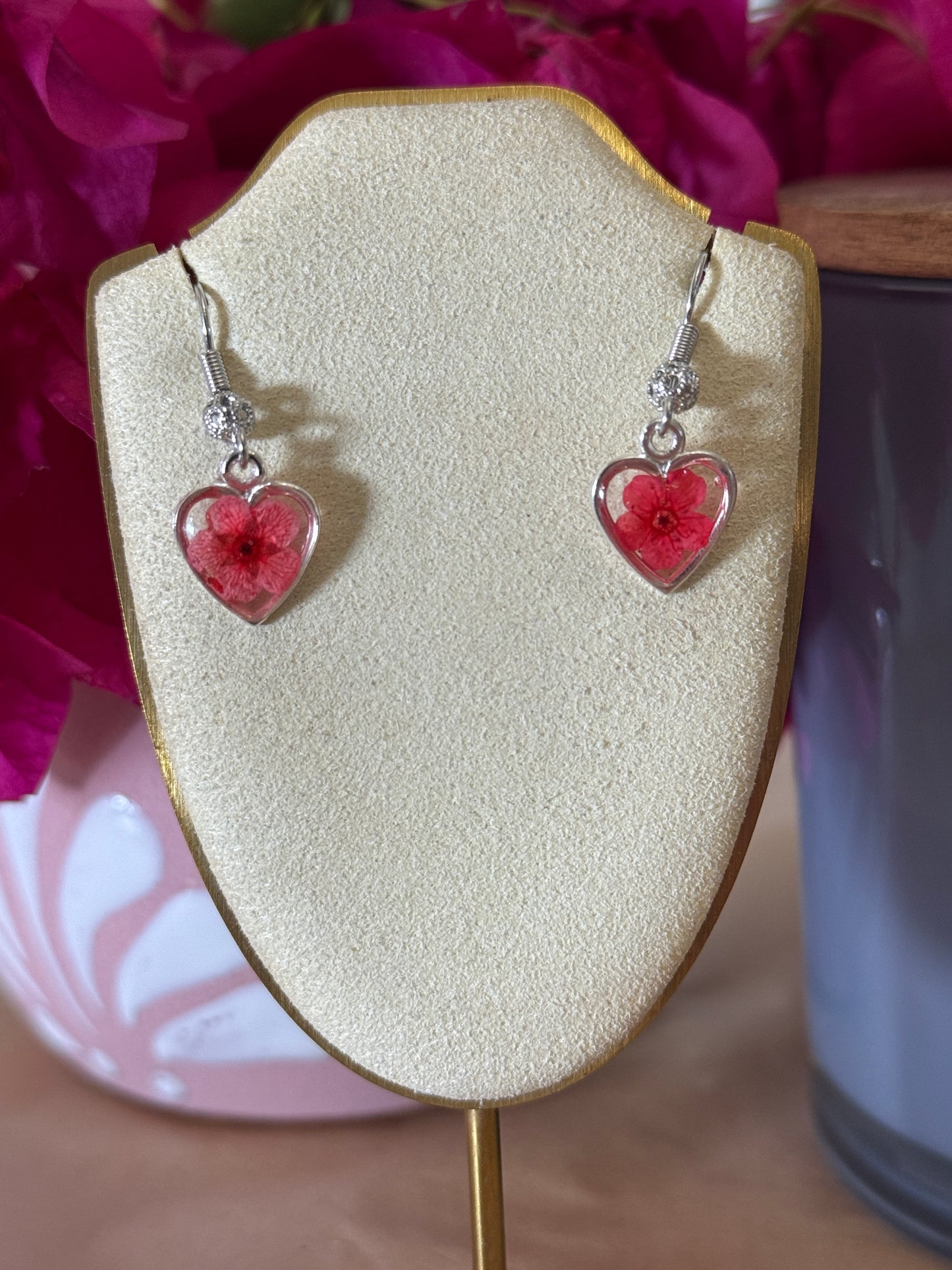 Handmade Real Pressed Red Flower Heart Necklace – Silver Tone
