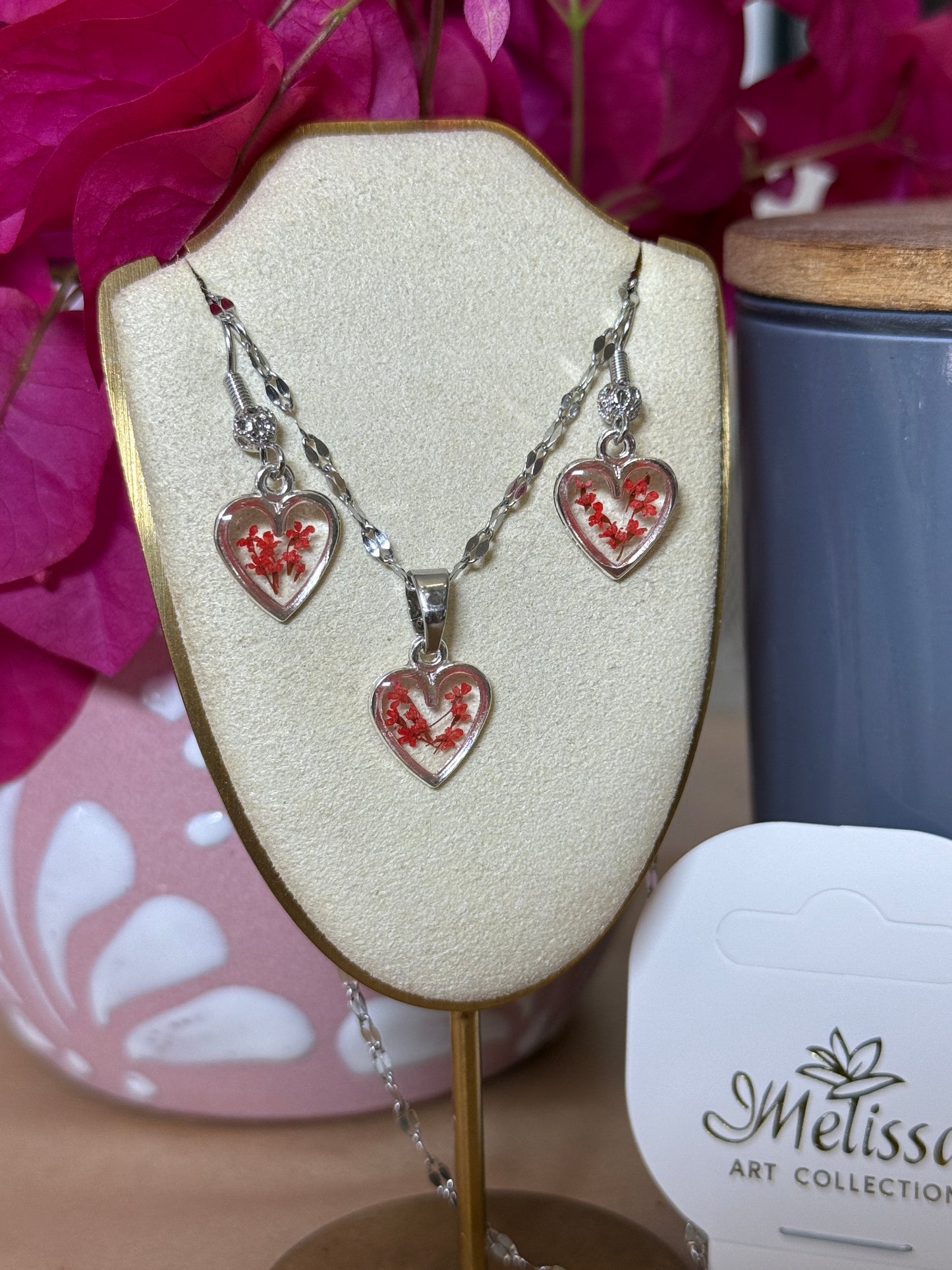 Handmade Real Pressed Red Flowers Heart Necklace – Silver Tone