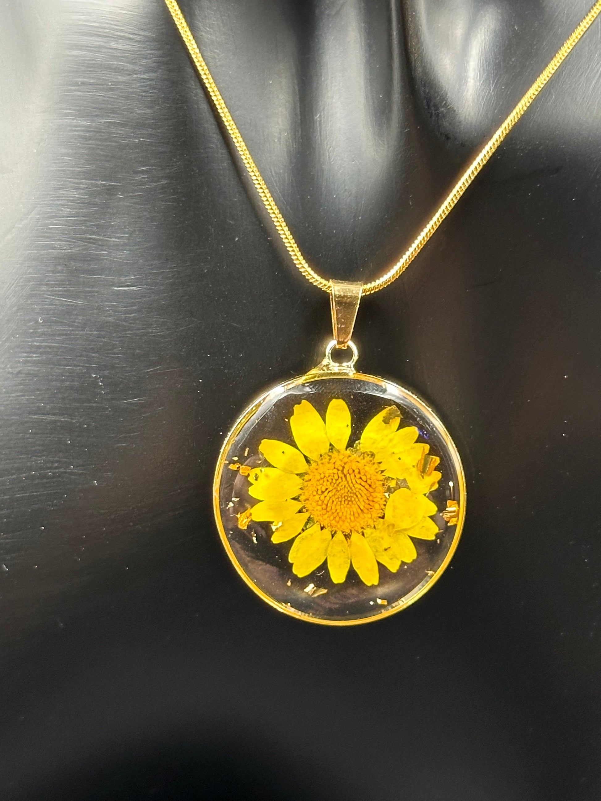 October Marigold Month  Flower Necklace, Birth Flower Necklace,Handmade Pressed Real Flower Necklace, Unique Holiday Gift, Snake Gold Chain - Melissa Art Collection