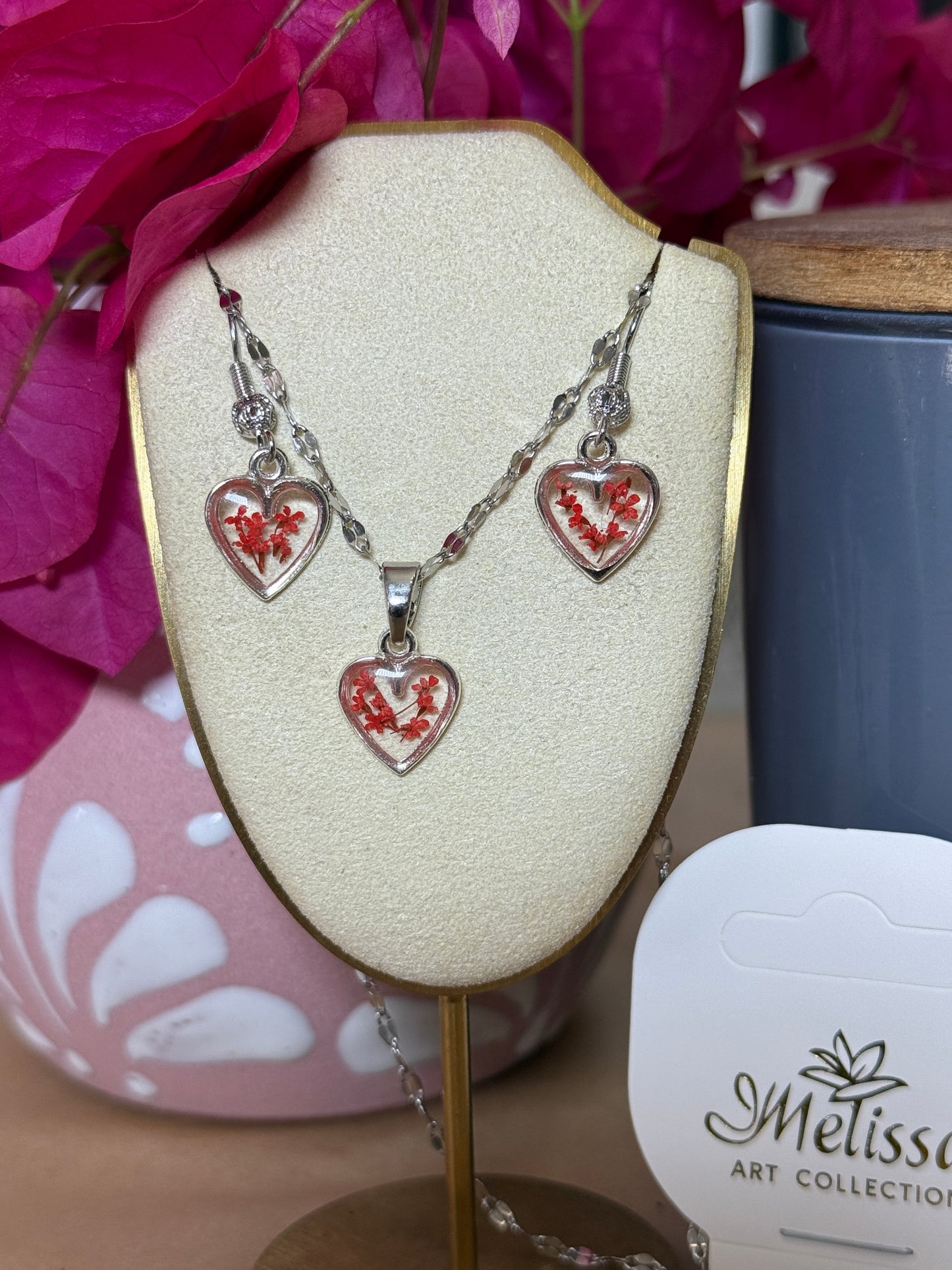 Handmade Real Pressed Red Flowers Heart Necklace – Silver Tone