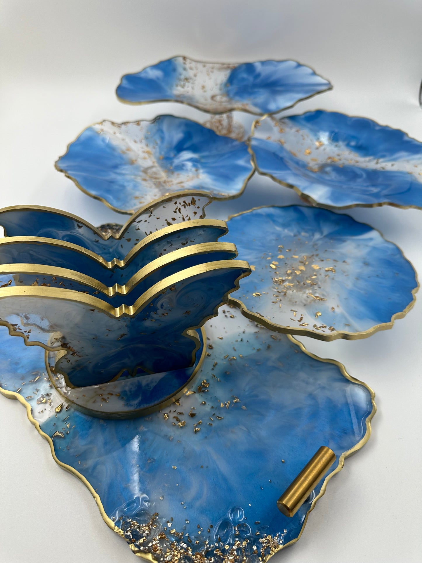 Sparkle resin serving set, Butterfly Coasters, Fancy resin Trays made by hand, Blue and gold resin, Birthday gifts - Melissa Art Collection