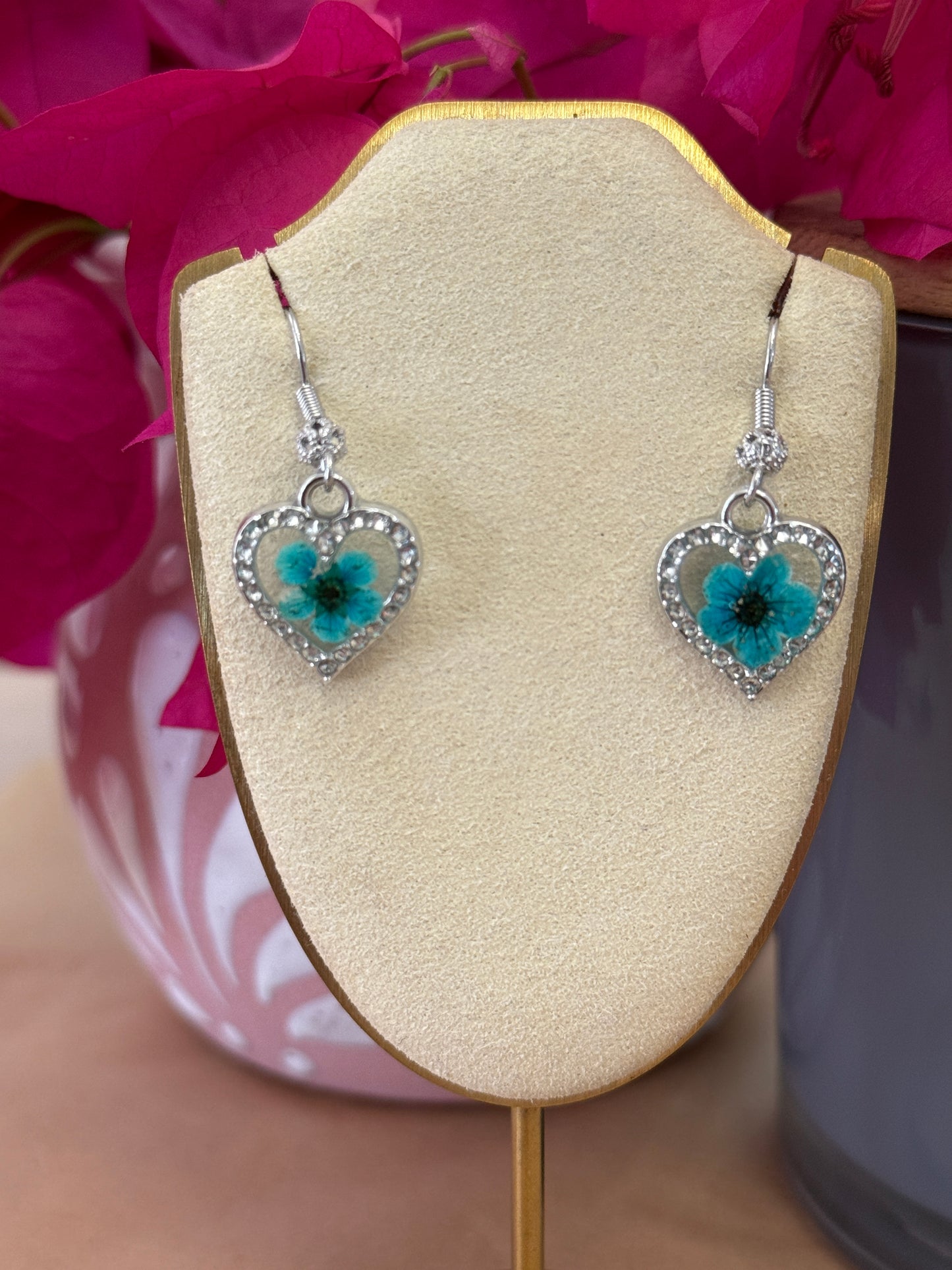 Handmade Real Pressed Blue Flower Heart Necklace– Silver-Tone Rhinestone Pendant