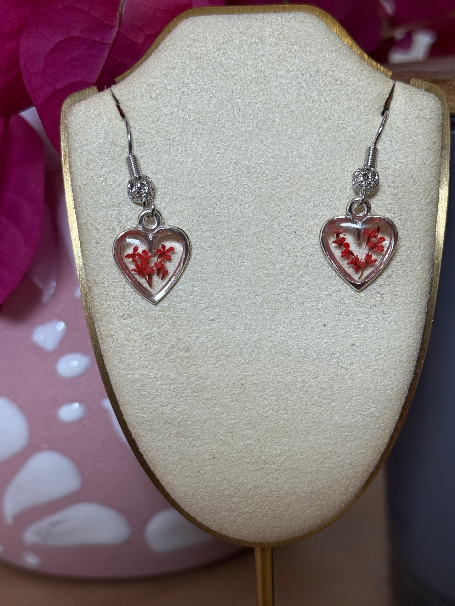 Handmade Real Pressed Red Flowers Heart Necklace – Silver Tone