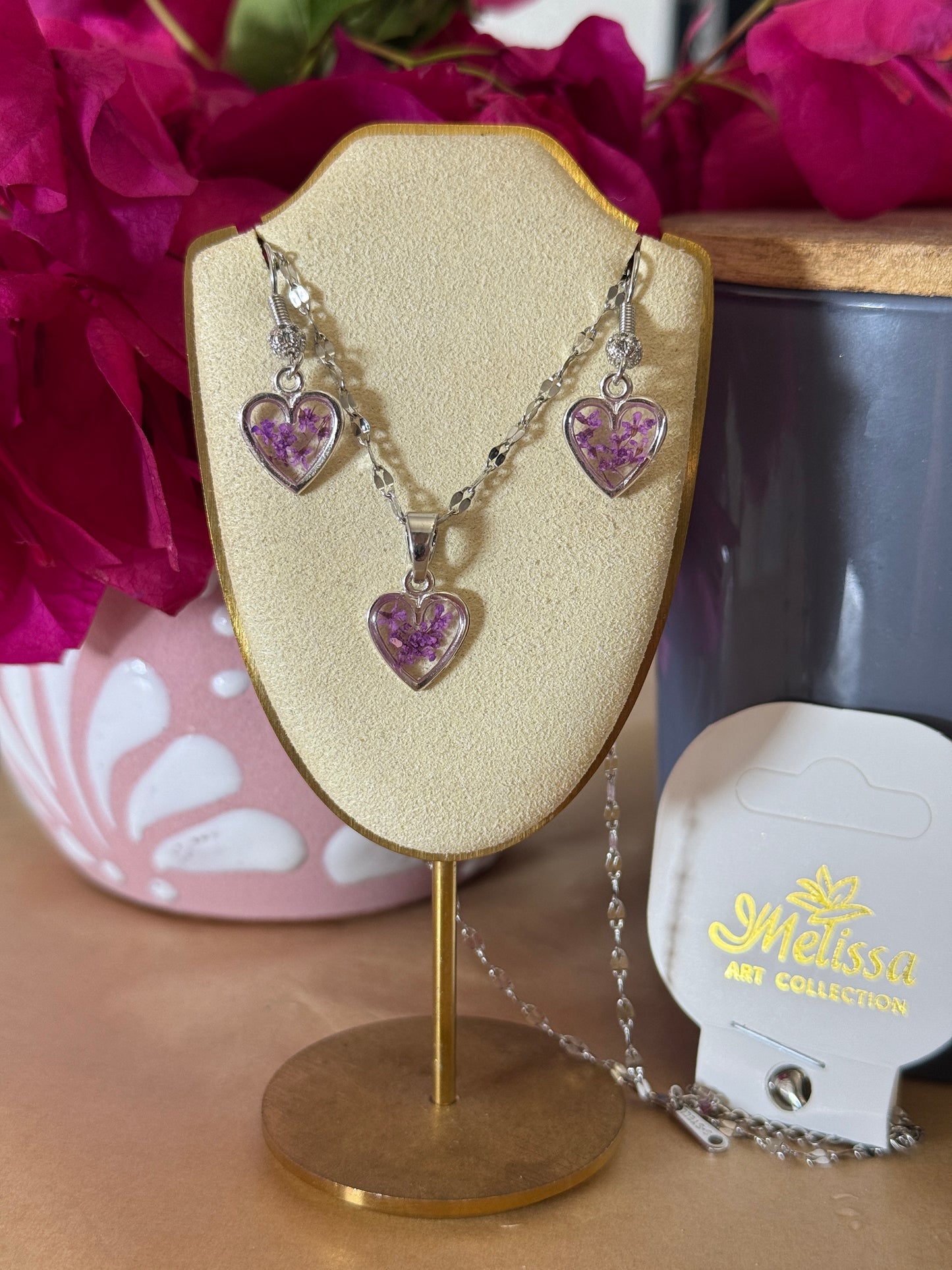 Handmade Real Pressed Purple Flower Heart Necklace – Silver Tone