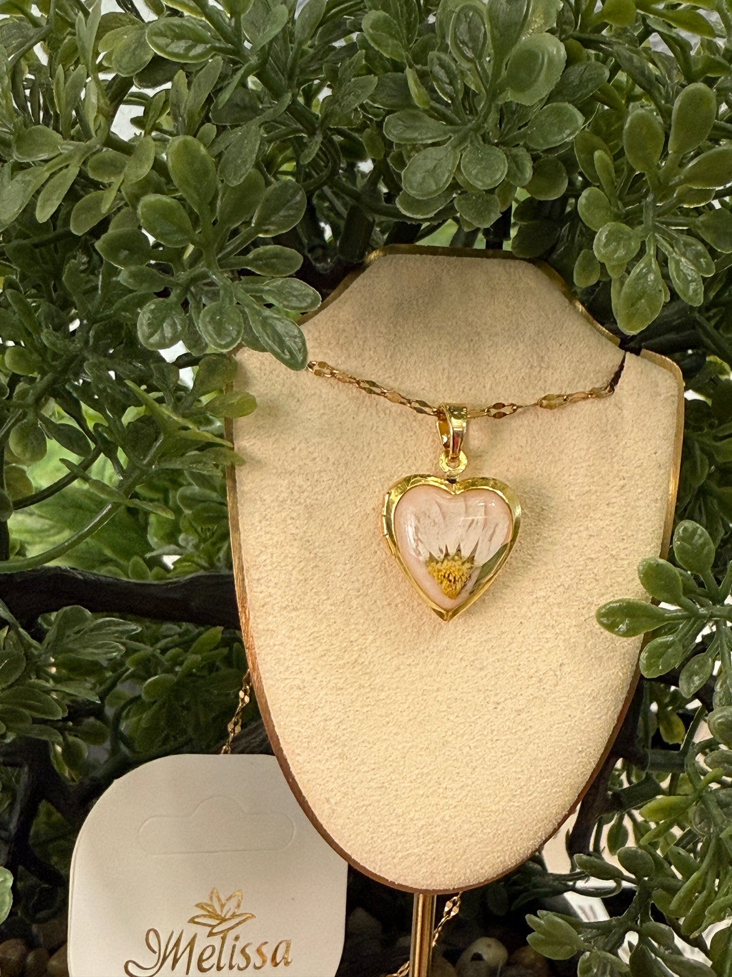 Handmade Dried Pressed Flower Heart Locket Necklace – Personalized Floral Photo Pendant