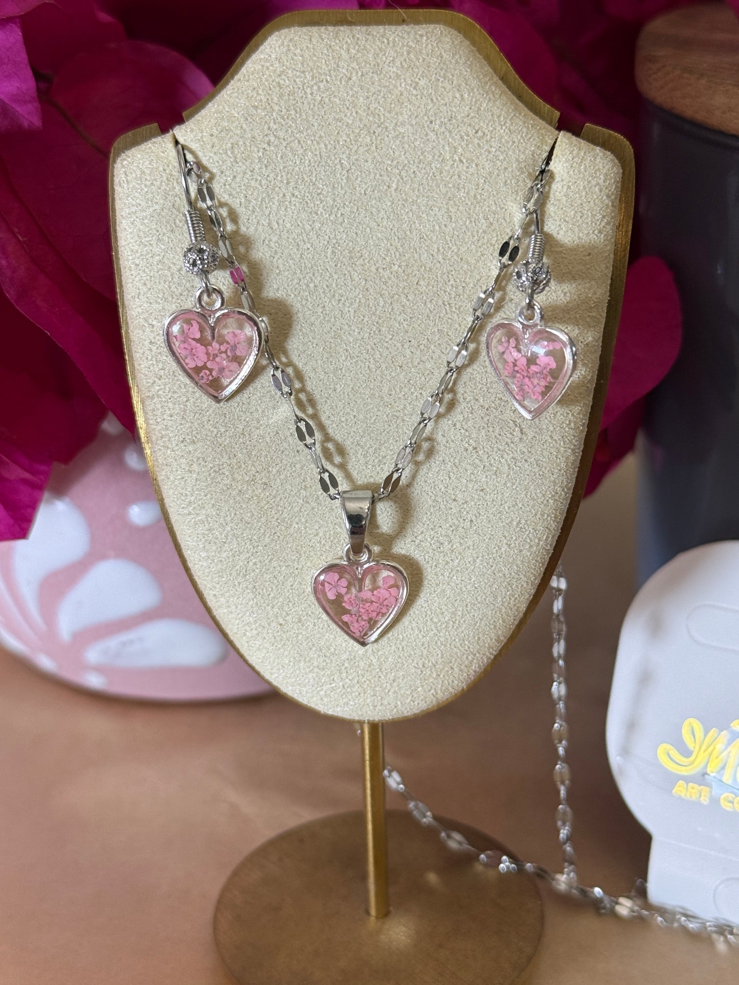 Handmade Real Pressed Light Pink Flower Heart Necklace – Silver-Tone