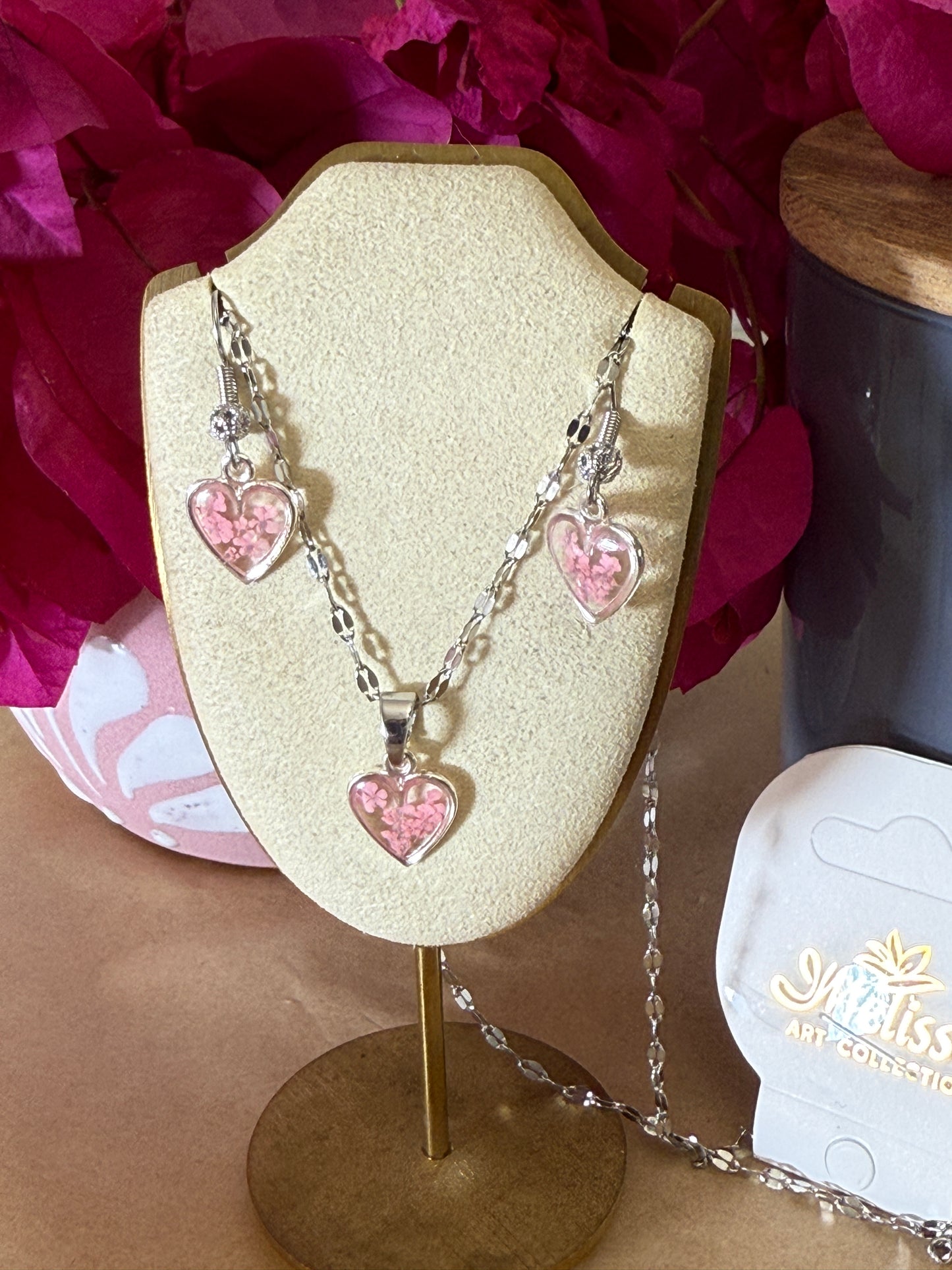 Handmade Real Pressed Light Pink Flower Heart Necklace – Silver-Tone