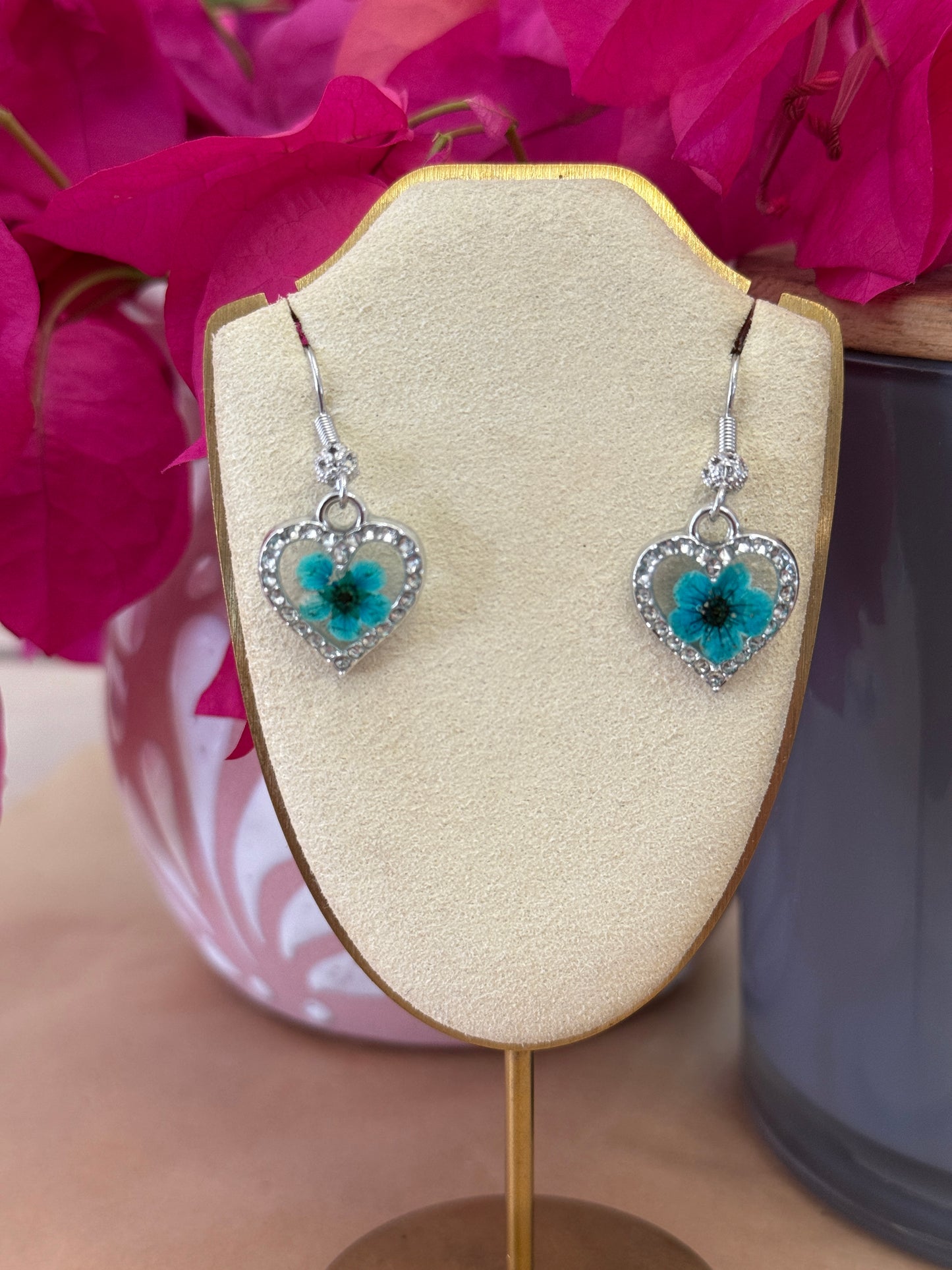 Handmade Real Pressed Blue Flower Heart Necklace– Silver-Tone Rhinestone Pendant