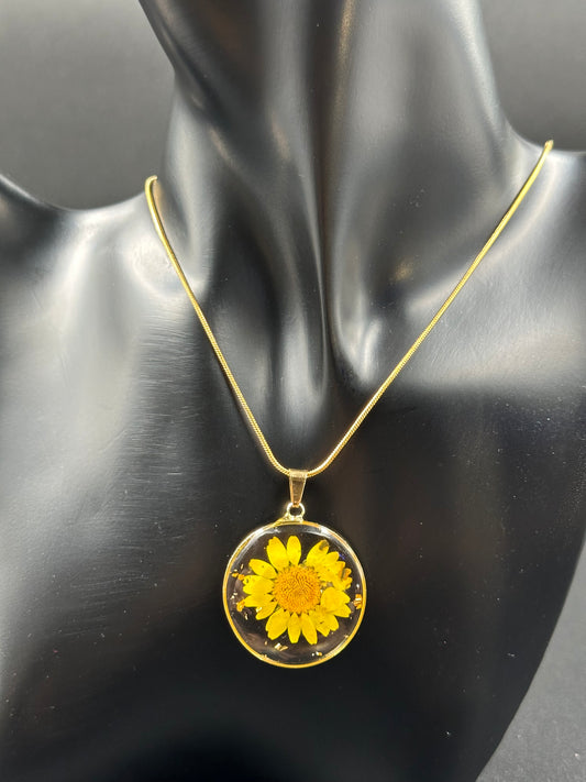 October Marigold Month  Flower Necklace, Birth Flower Necklace,Handmade Pressed Real Flower Necklace, Unique Holiday Gift, Snake Gold Chain - Melissa Art Collection