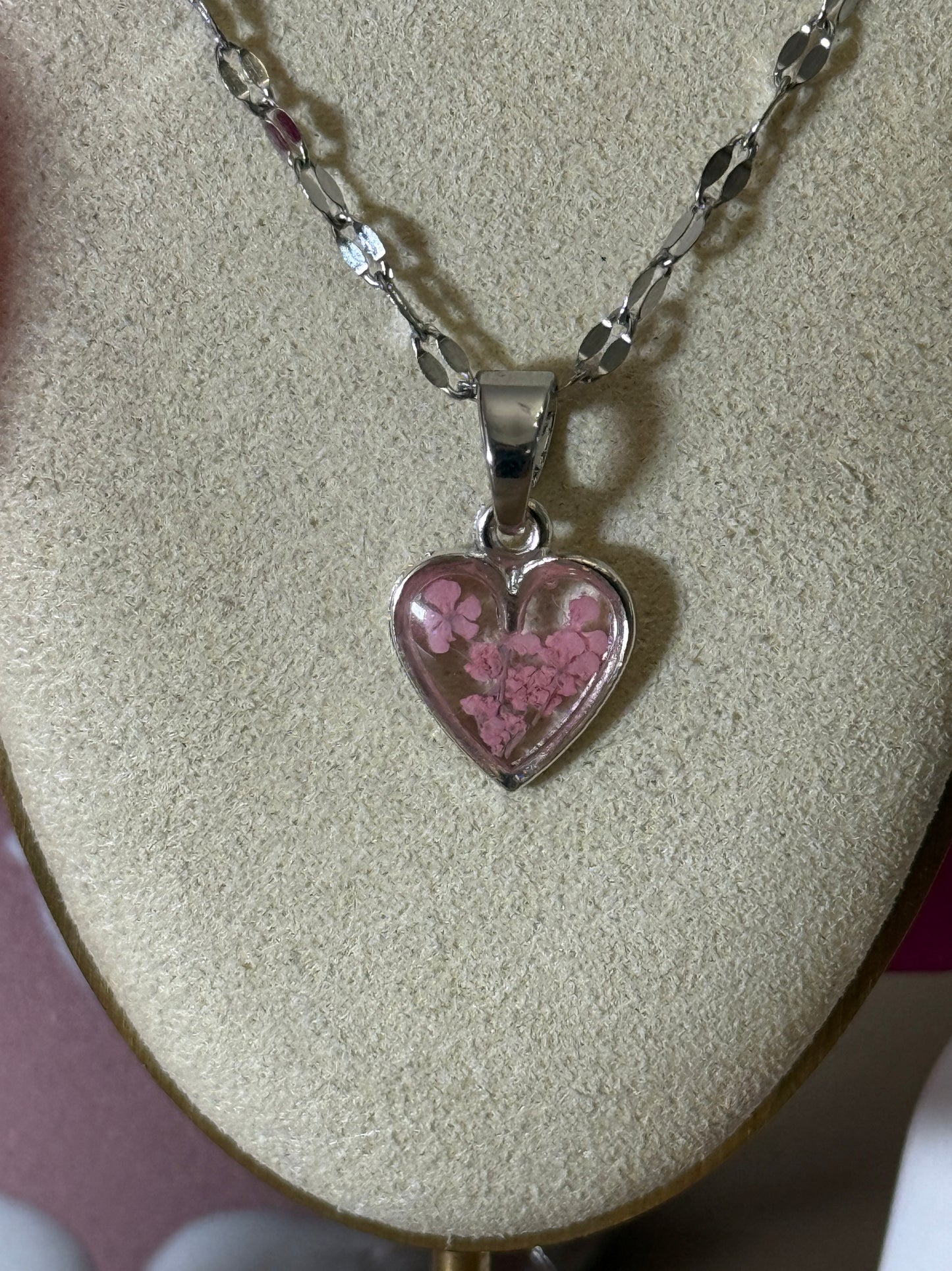 Handmade Real Pressed Light Pink Flower Heart Necklace – Silver-Tone