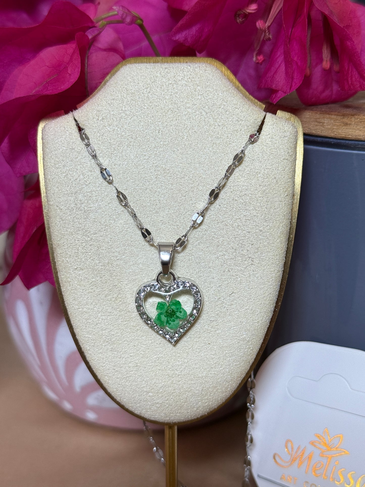 Handmade Real Pressed Green Flower Heart Necklace – Silver-Tone Rhinestone Pendant