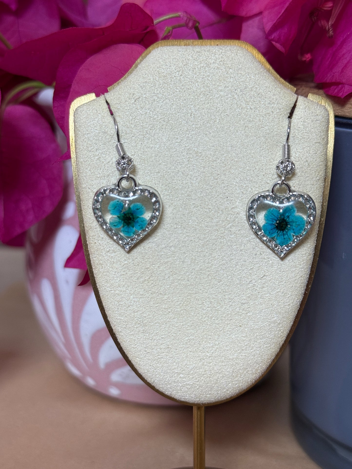 Handmade Real Pressed Blue Flower Heart Necklace – Silver-Tone Rhinestone Pendant