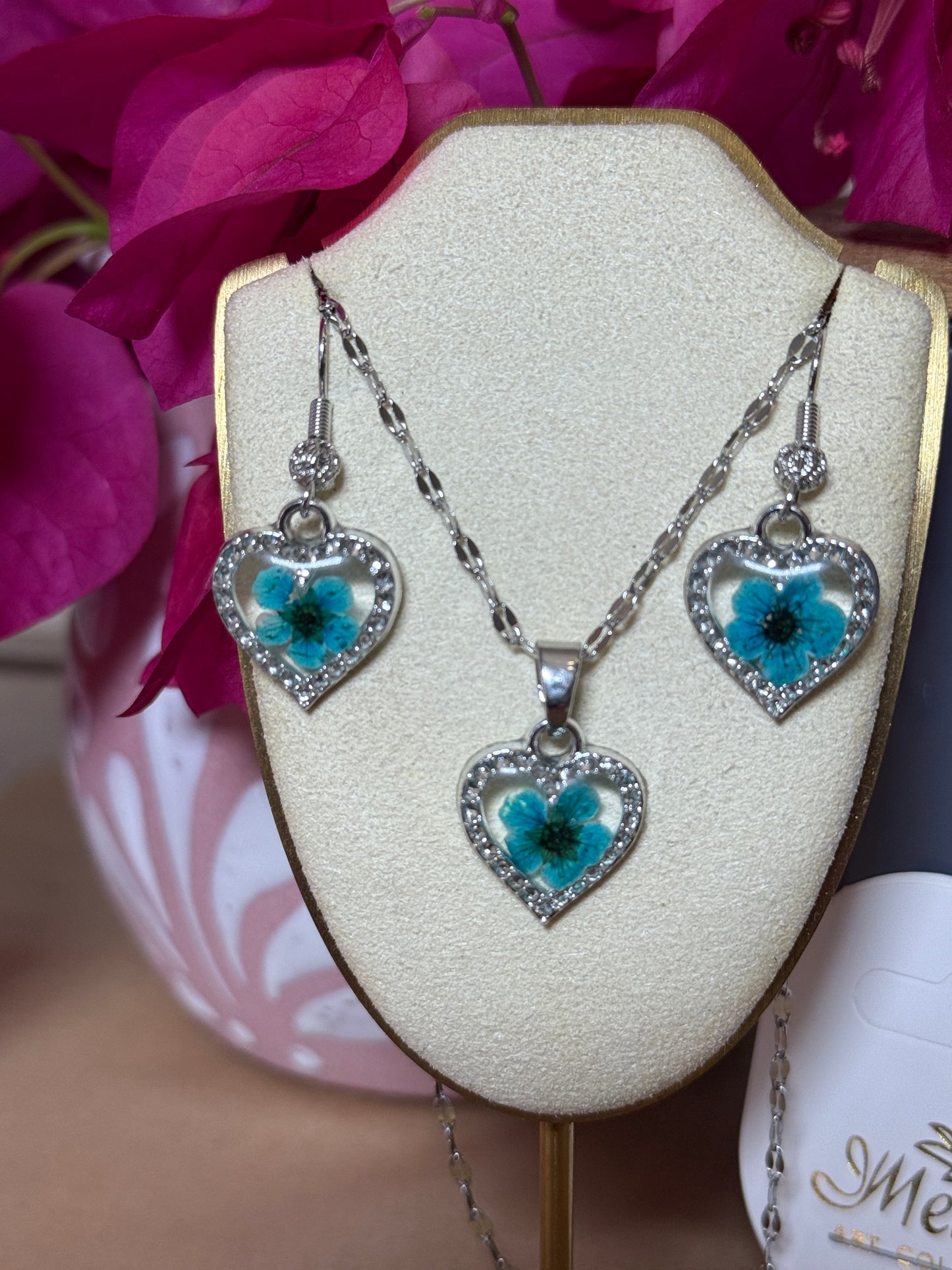 Handmade Real Pressed Blue Flower Heart Necklace – Silver-Tone Rhinestone Pendant