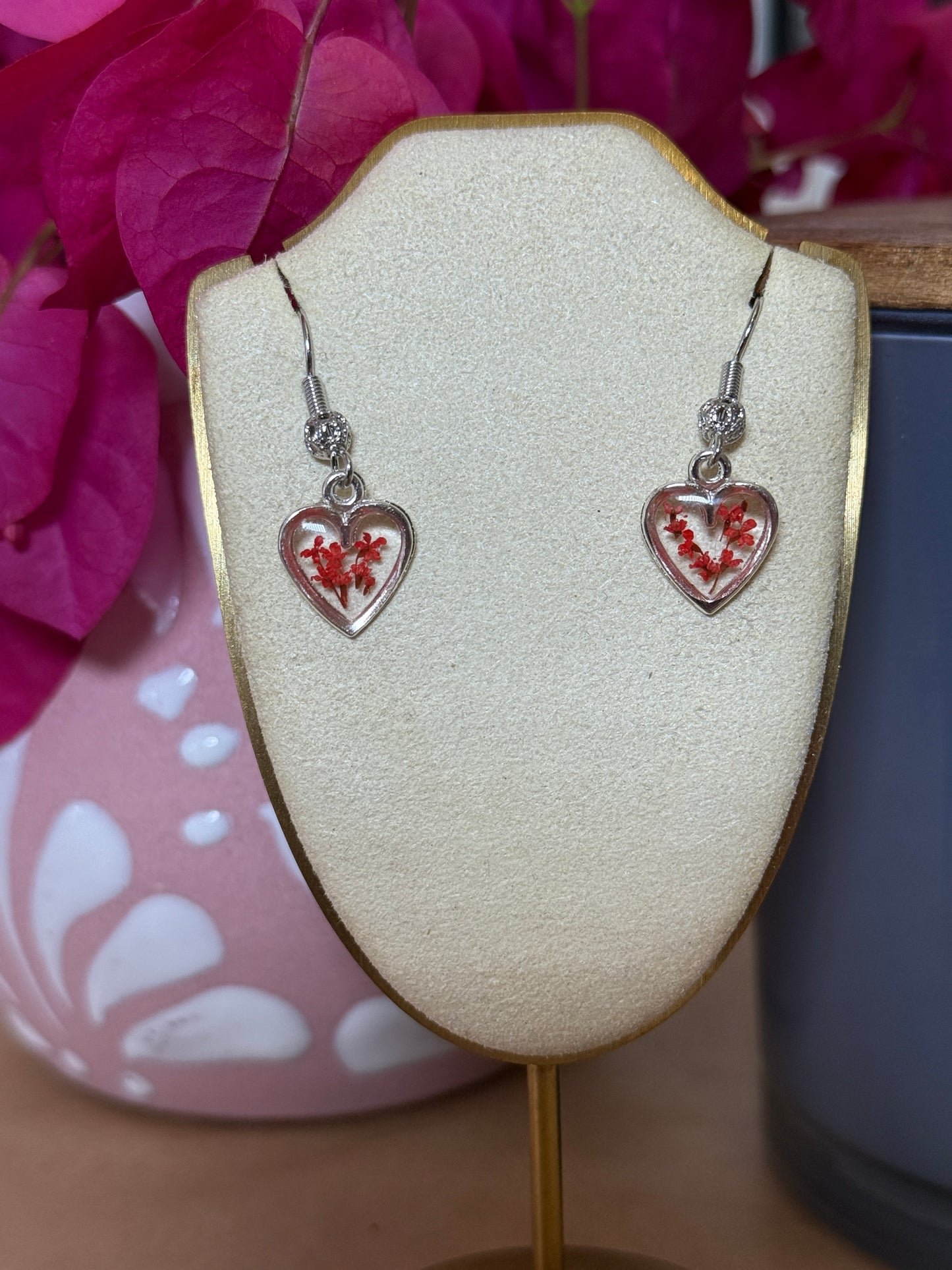 Handmade Real Pressed Red Flowers Heart Necklace – Silver Tone