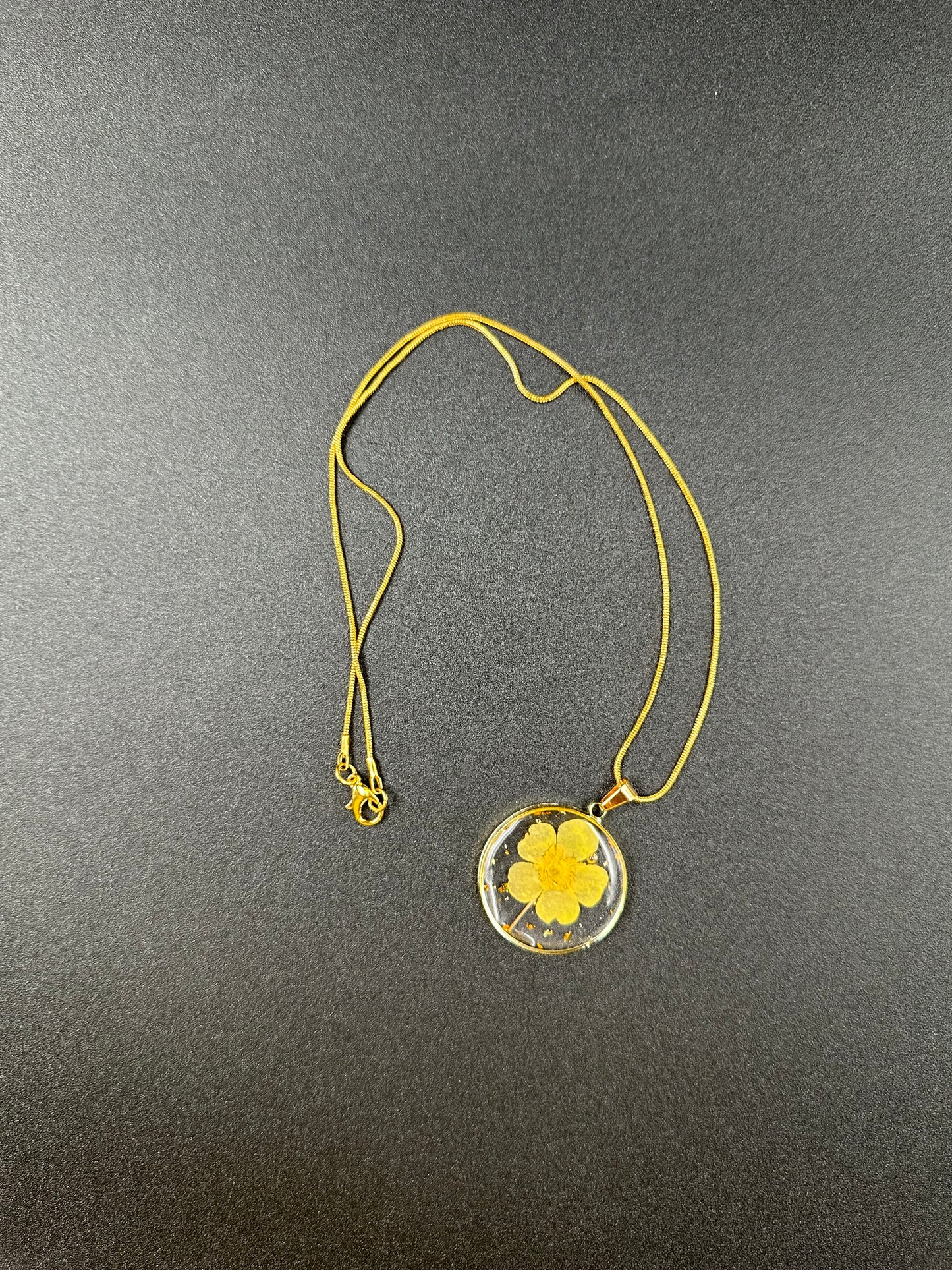 December Daffodil Flower Necklace, Birth Flower Necklace, Handmade Pressed Real Flower Necklace, Unique Gift, Gold Snake Chain - Melissa Art Collection