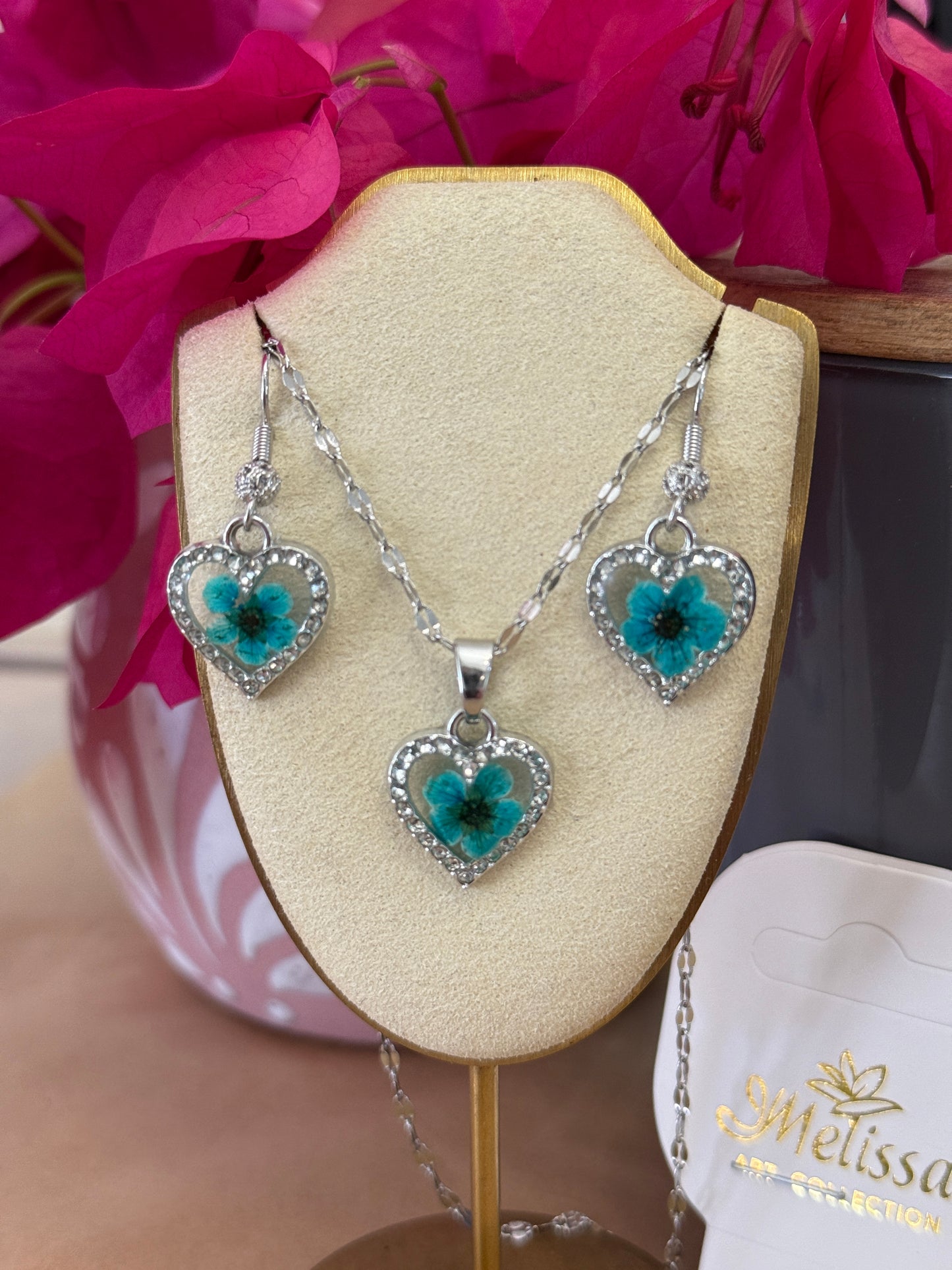 Handmade Real Pressed Blue Flower Heart Necklace– Silver-Tone Rhinestone Pendant