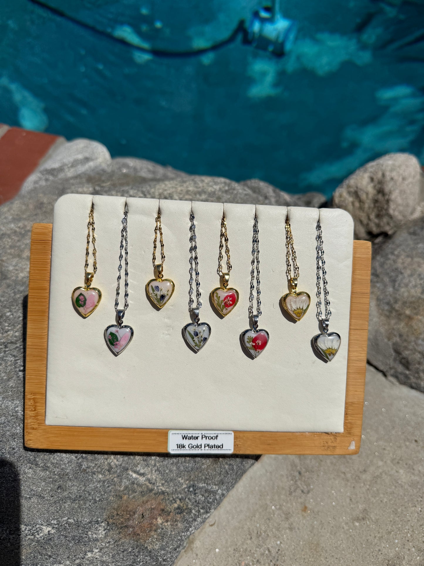 Handmade Dried Pressed Flower Heart Locket Necklace – Personalized Floral Photo Pendant