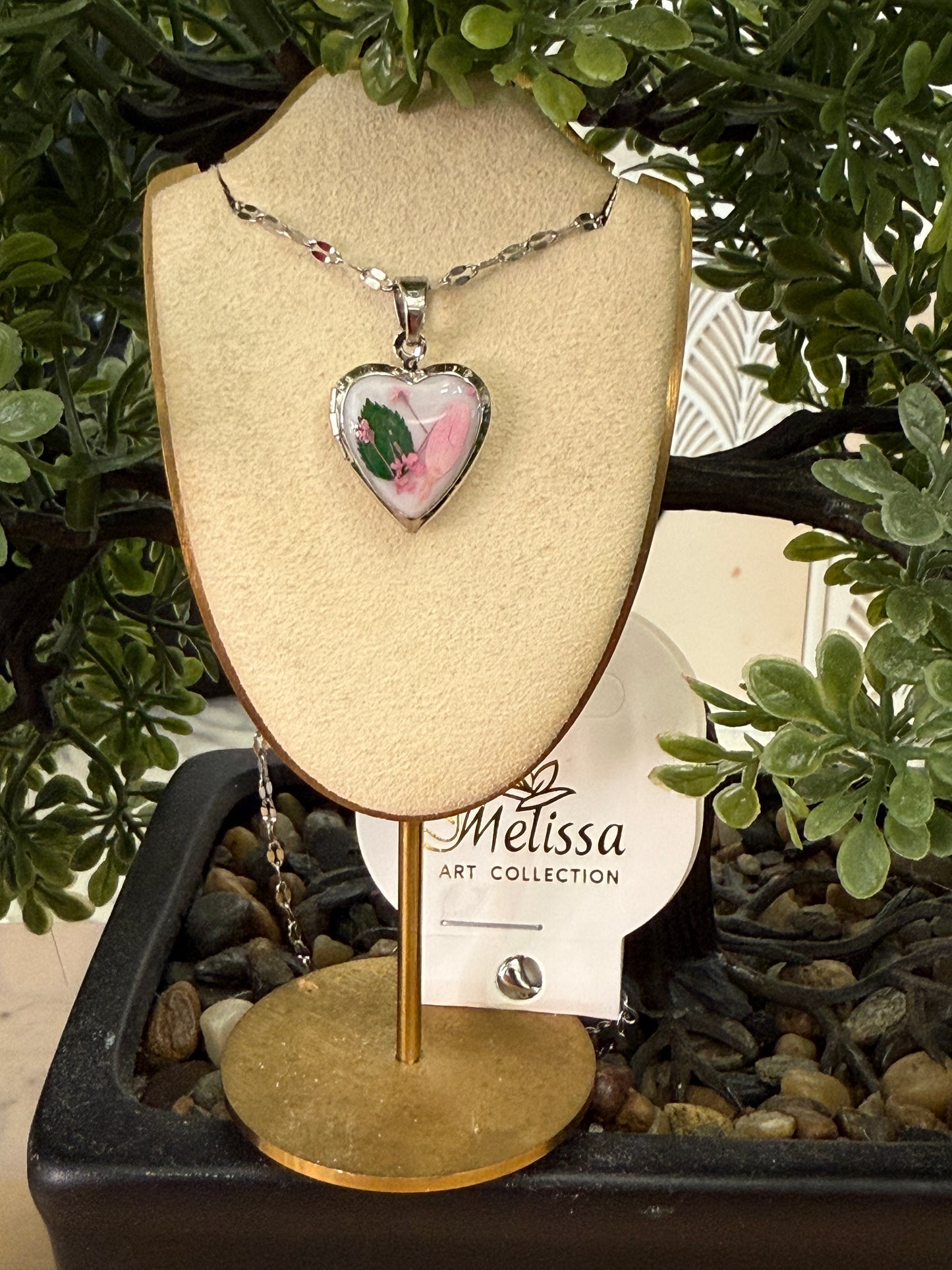Handmade Dried Pressed Flower Heart Locket Necklace – Personalized Floral Photo Pendant