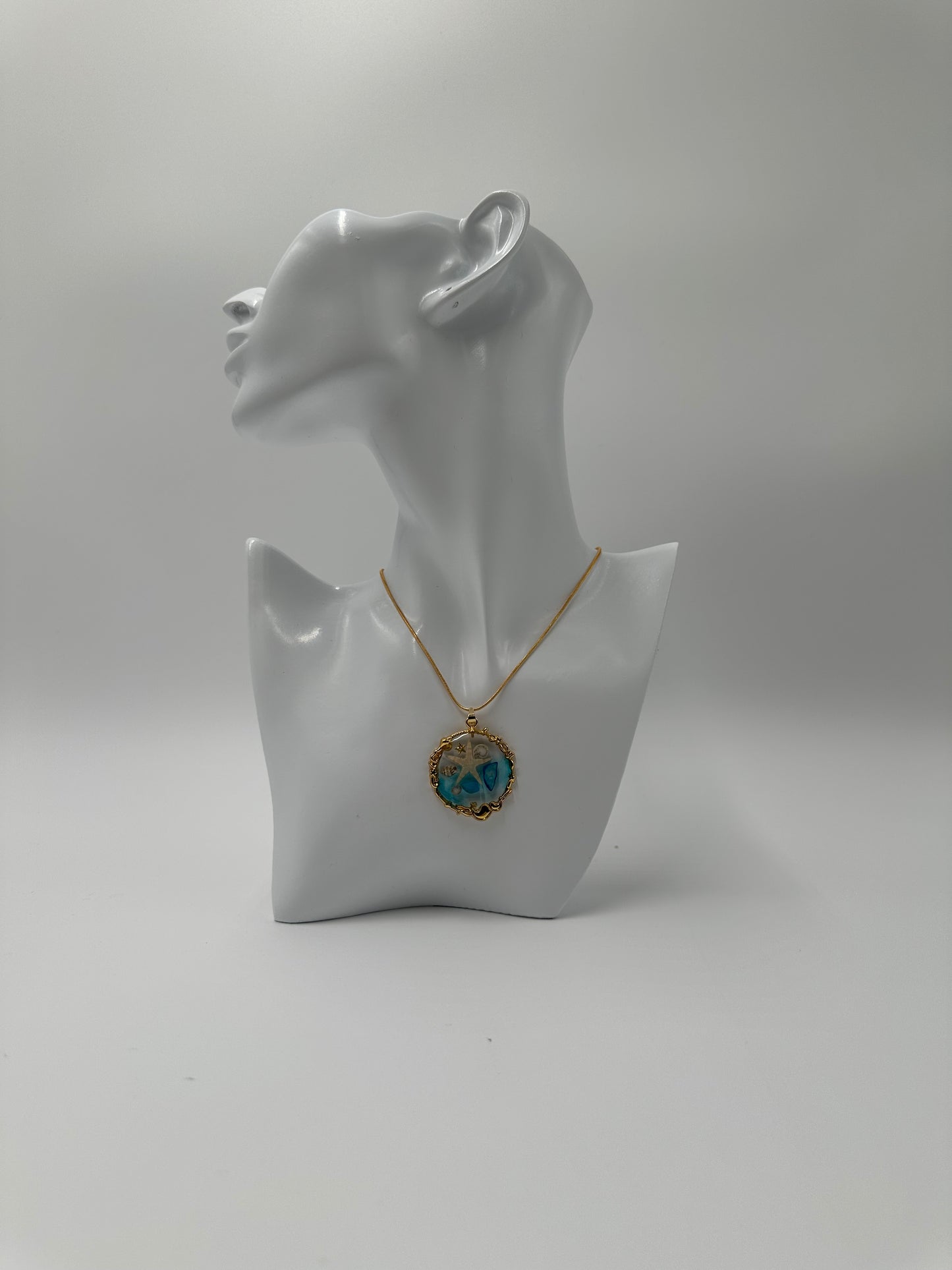 Handmade*deep in the Ocean Sea Necklace - Gold - Marine Life Pendant, Unique Ocean-Inspired Jewelry,  unique Necklace, Unique Gift - Melissa Art Collection