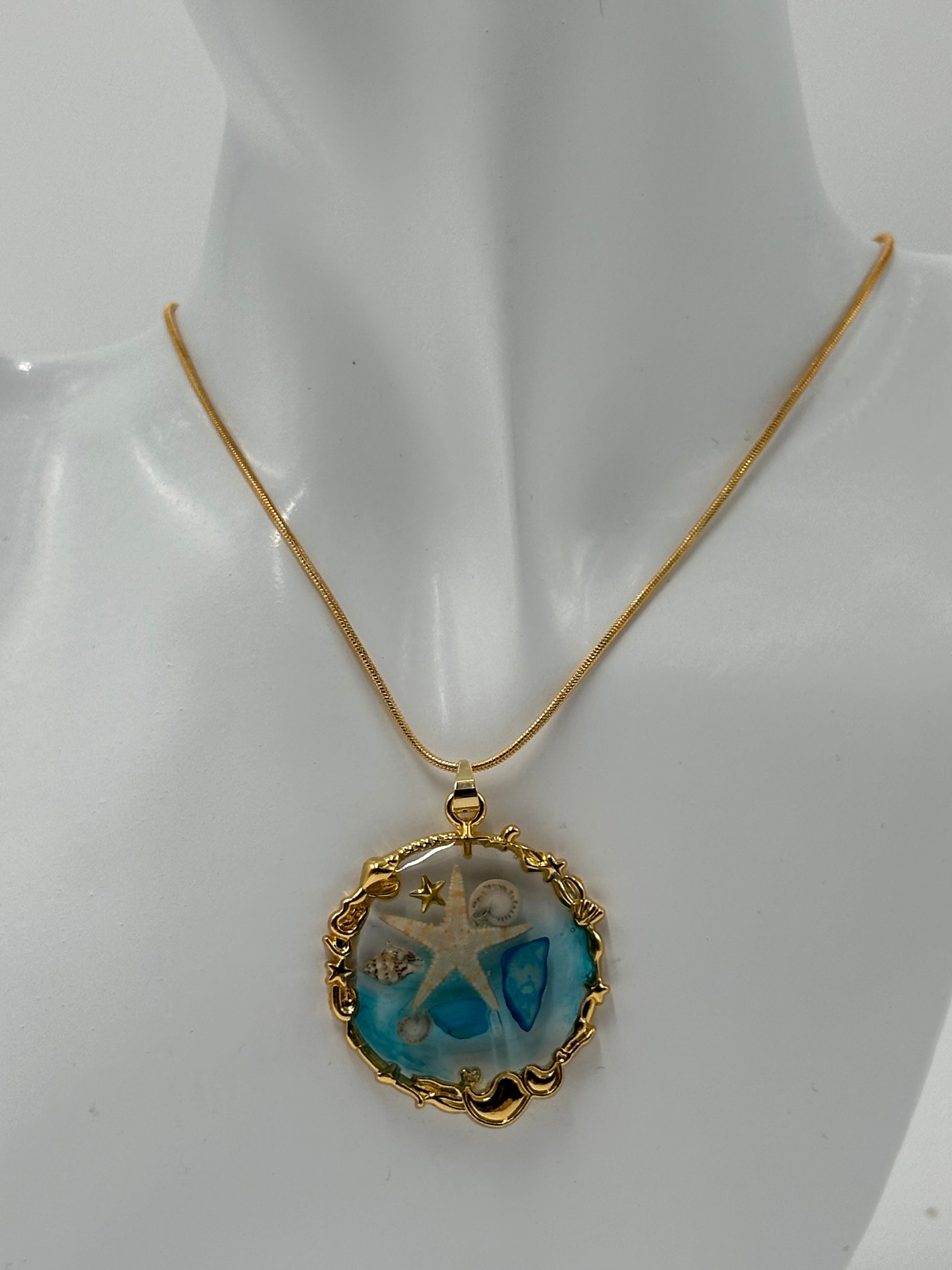 Handmade*deep in the Ocean Sea Necklace - Gold - Marine Life Pendant, Unique Ocean-Inspired Jewelry,  unique Necklace, Unique Gift - Melissa Art Collection