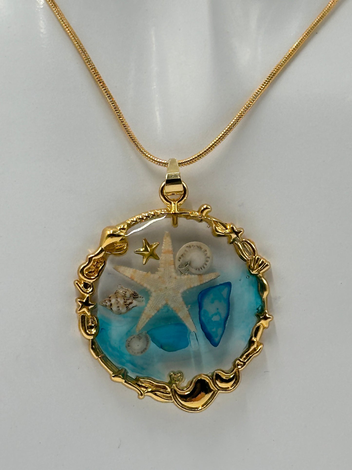 Handmade*deep in the Ocean Sea Necklace - Gold - Marine Life Pendant, Unique Ocean-Inspired Jewelry,  unique Necklace, Unique Gift - Melissa Art Collection