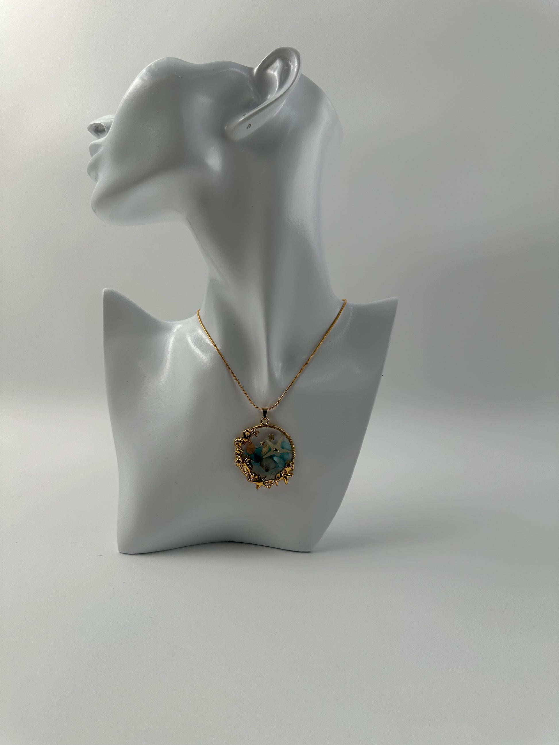 Handmade*deep in the Ocean Sea Necklace - Gold - Marine Life Pendant, Unique Ocean-Inspired Jewelry,  unique Necklace, Unique Gift - Melissa Art Collection