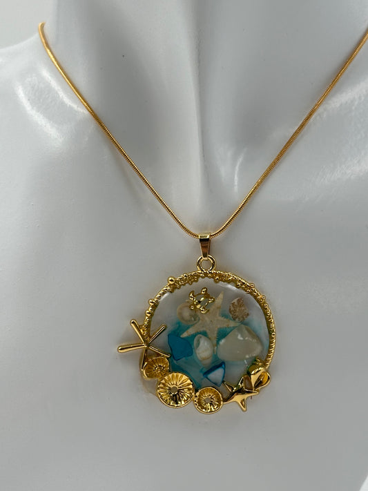 Handmade*deep in the Ocean Sea Necklace - Gold - Marine Life Pendant, Unique Ocean-Inspired Jewelry,  unique Necklace, Unique Gift - Melissa Art Collection